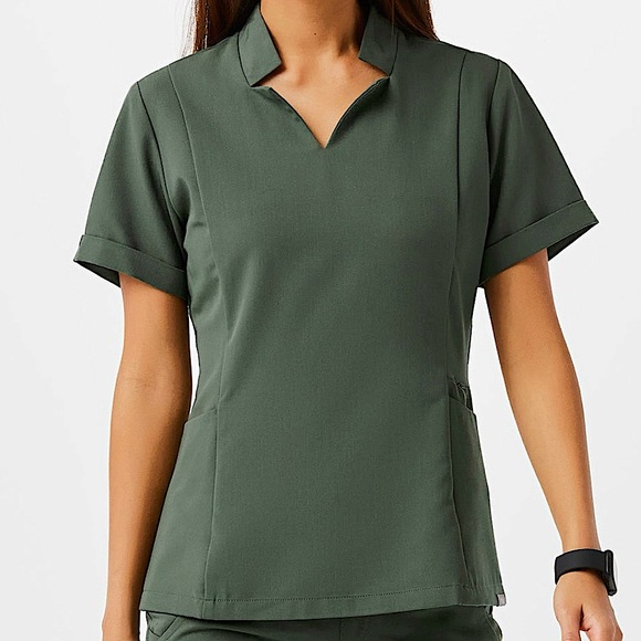 Figs Inala Slim Scrub Top Moss - Picture 1 of 3